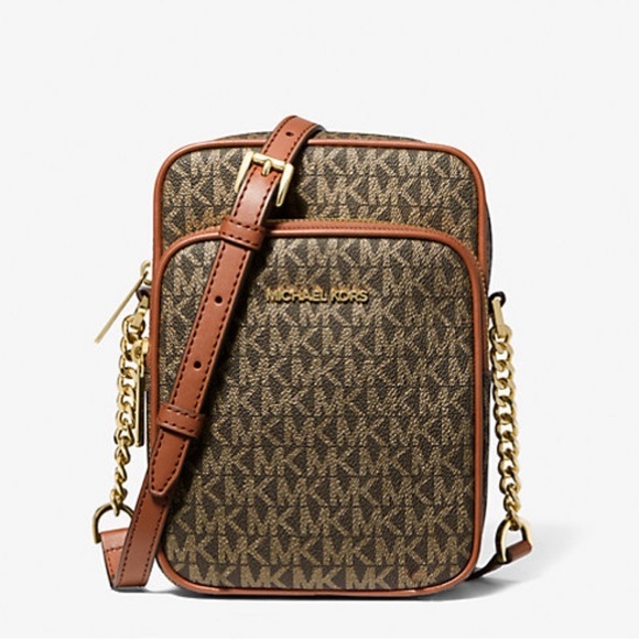 MICHAEL KORS
Jet Set Travel Medium Signature Logo Crossbody Bag
BROWN/GOLD
NWT - Picture 1 of 4